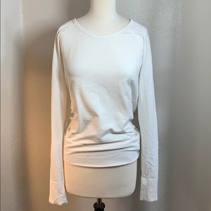 bright white athleta long sleeve top size LG